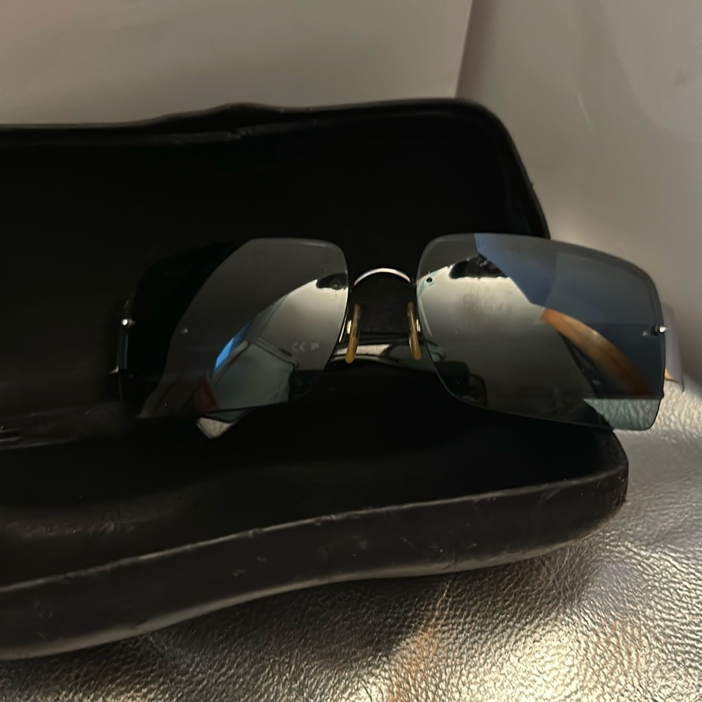 Channel Glasses